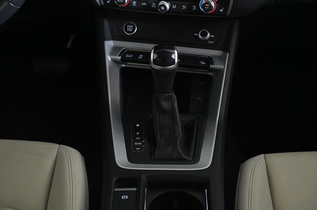 Certified 2023 Audi Q3 2.0T Premium w/ Convenience Package image 14