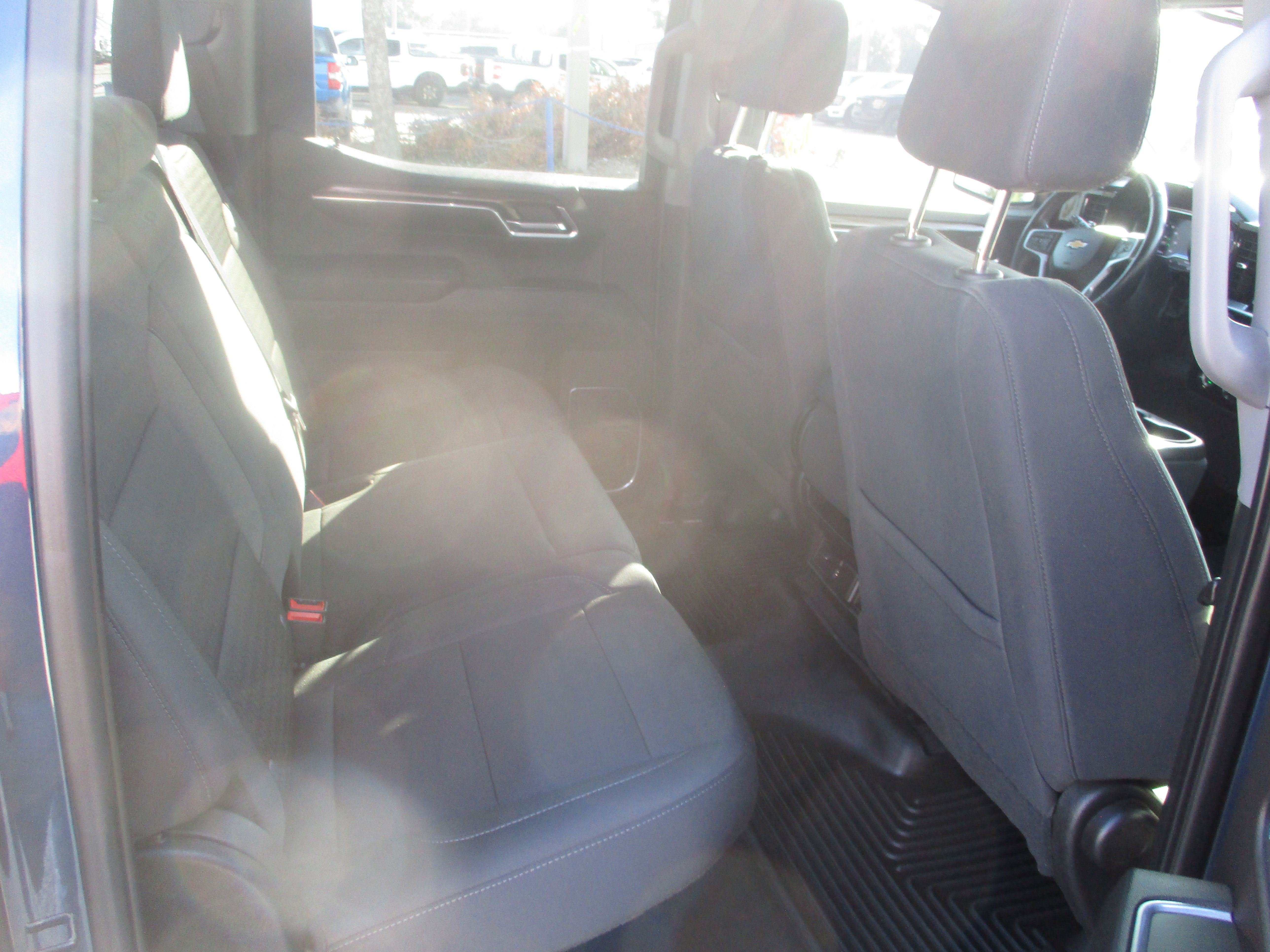 Used 2022 Chevrolet Silverado 1500 LT image 12