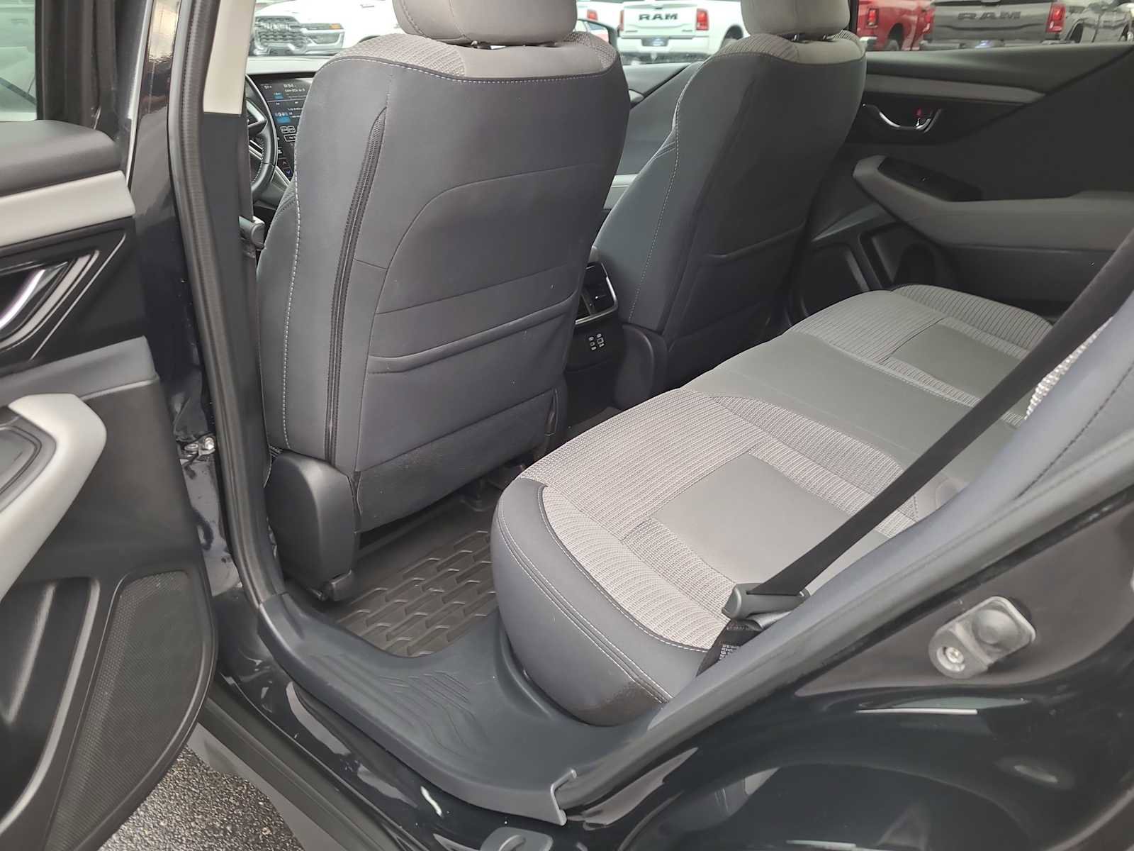 Used 2023 Subaru Outback Premium image 20