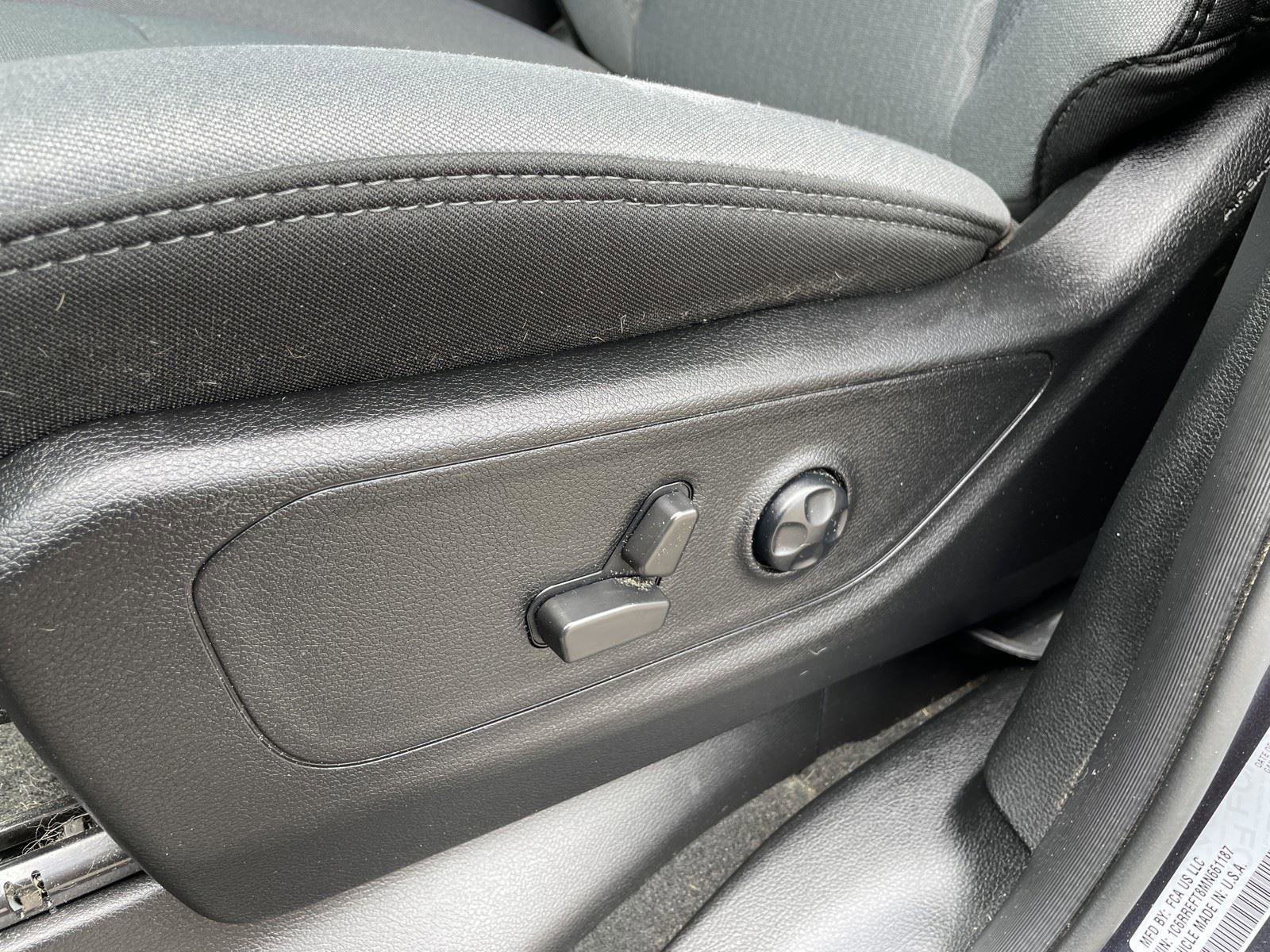 Used 2021 RAM 1500 Lone Star image 12