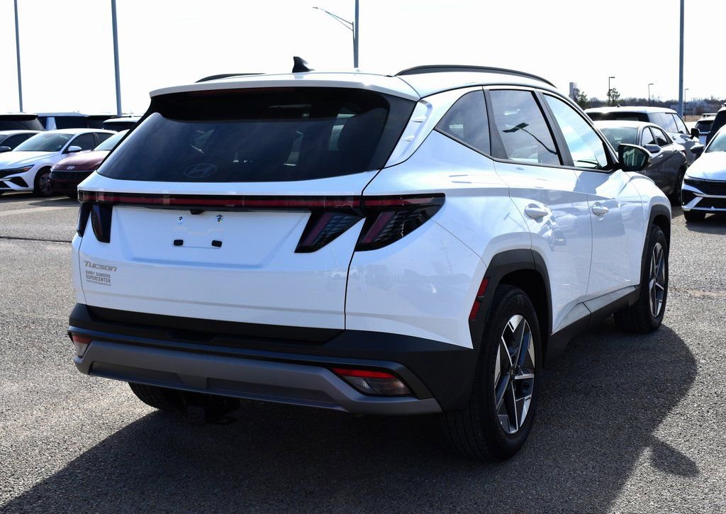 Used 2025 Hyundai Tucson SEL image 3
