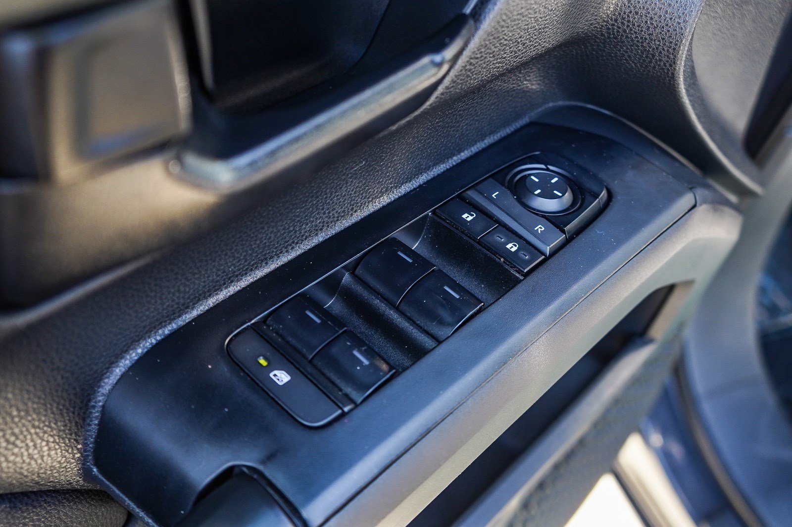 Certified 2024 Toyota Tacoma SR5 RWD image 23