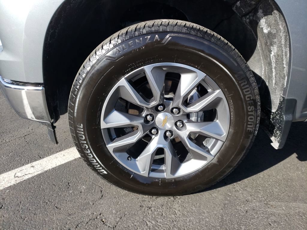 Used 2025 Chevrolet Silverado 1500 LT image 25