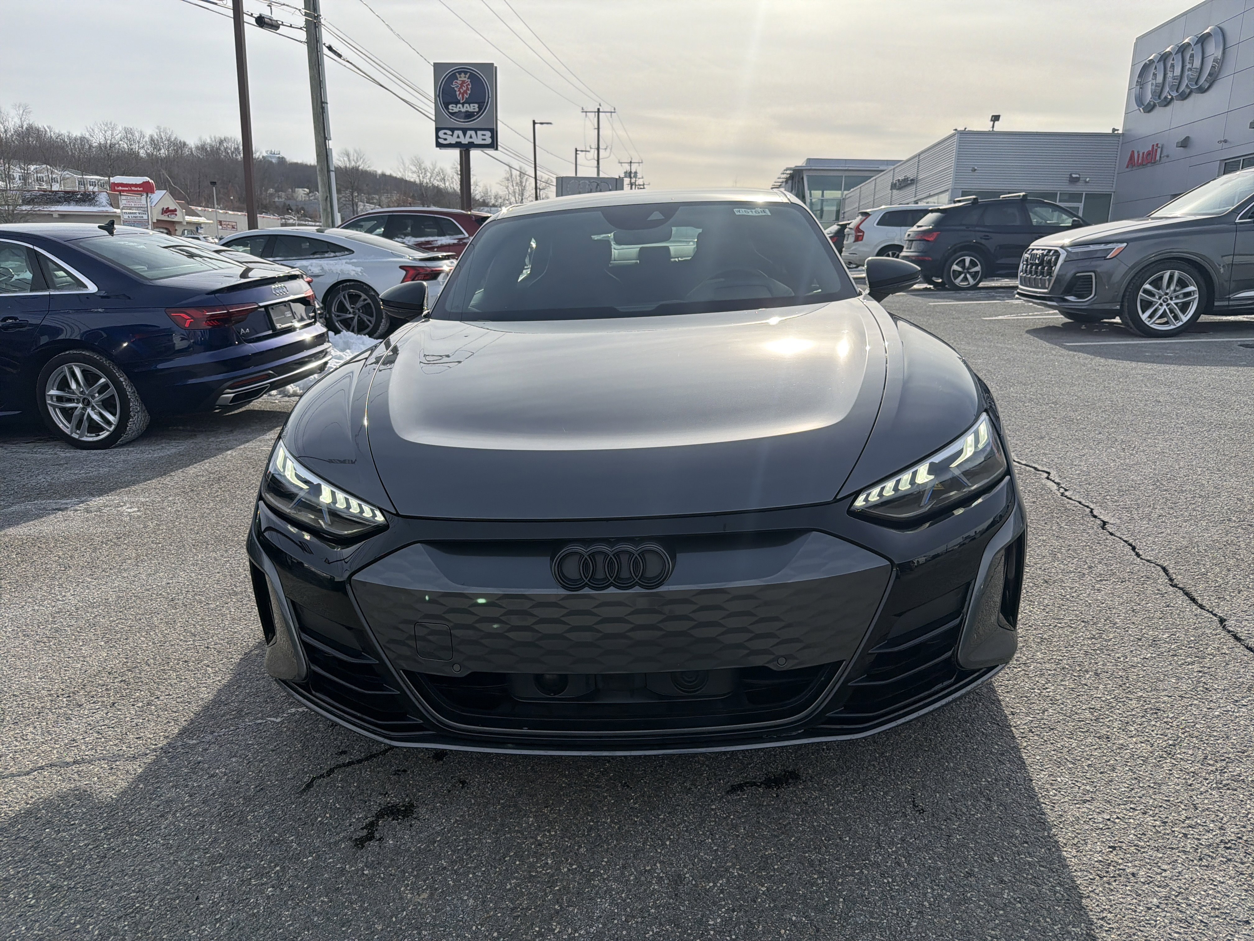 Certified 2023 Audi e-tron GT Premium Plus w/ Performance Package image 2