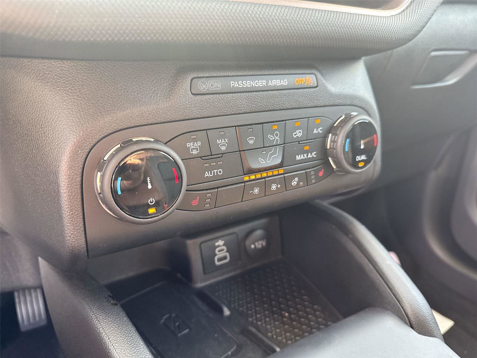 Certified 2024 Ford Bronco Sport Outer Banks w/ Tech Package image 22