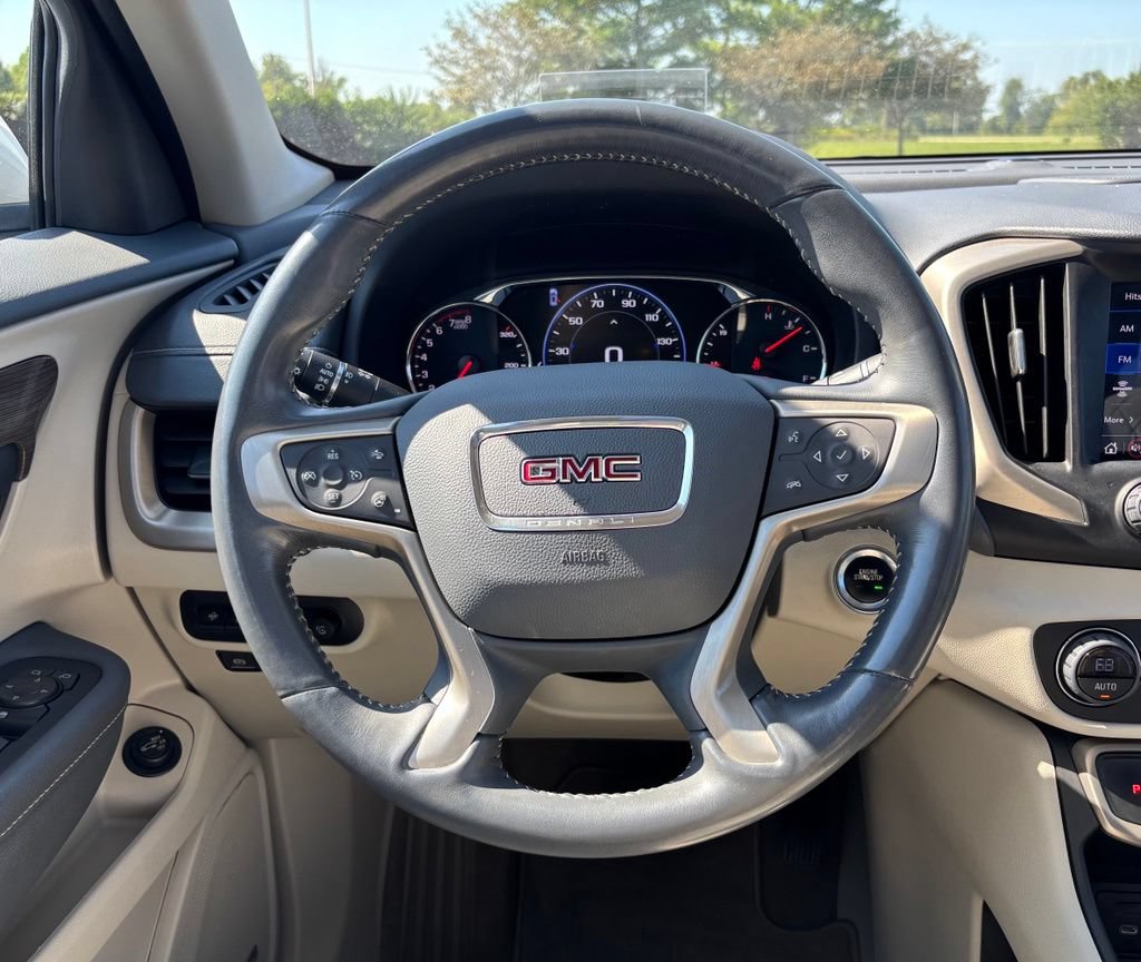 Used 2022 GMC Terrain Denali w/ Denali Premium Package AWD/4WD image 28