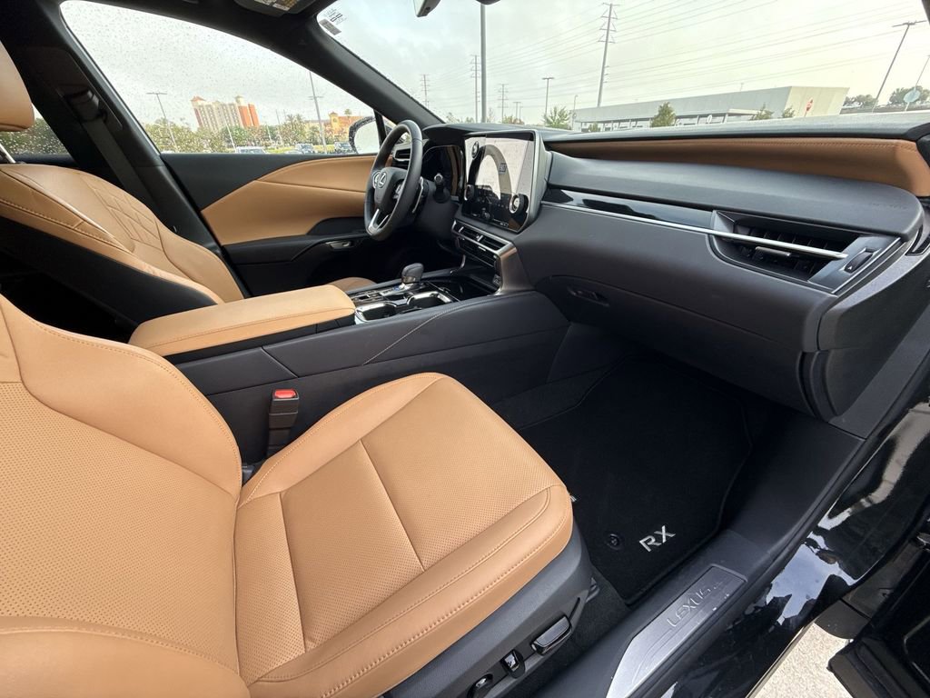 Used 2026 Lexus RX 350 FWD w/ Accessory Package (Z1) image 15