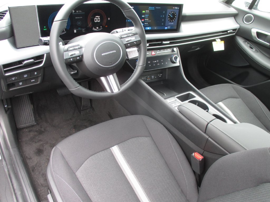 New 2025 Hyundai Sonata SEL FWD image 8