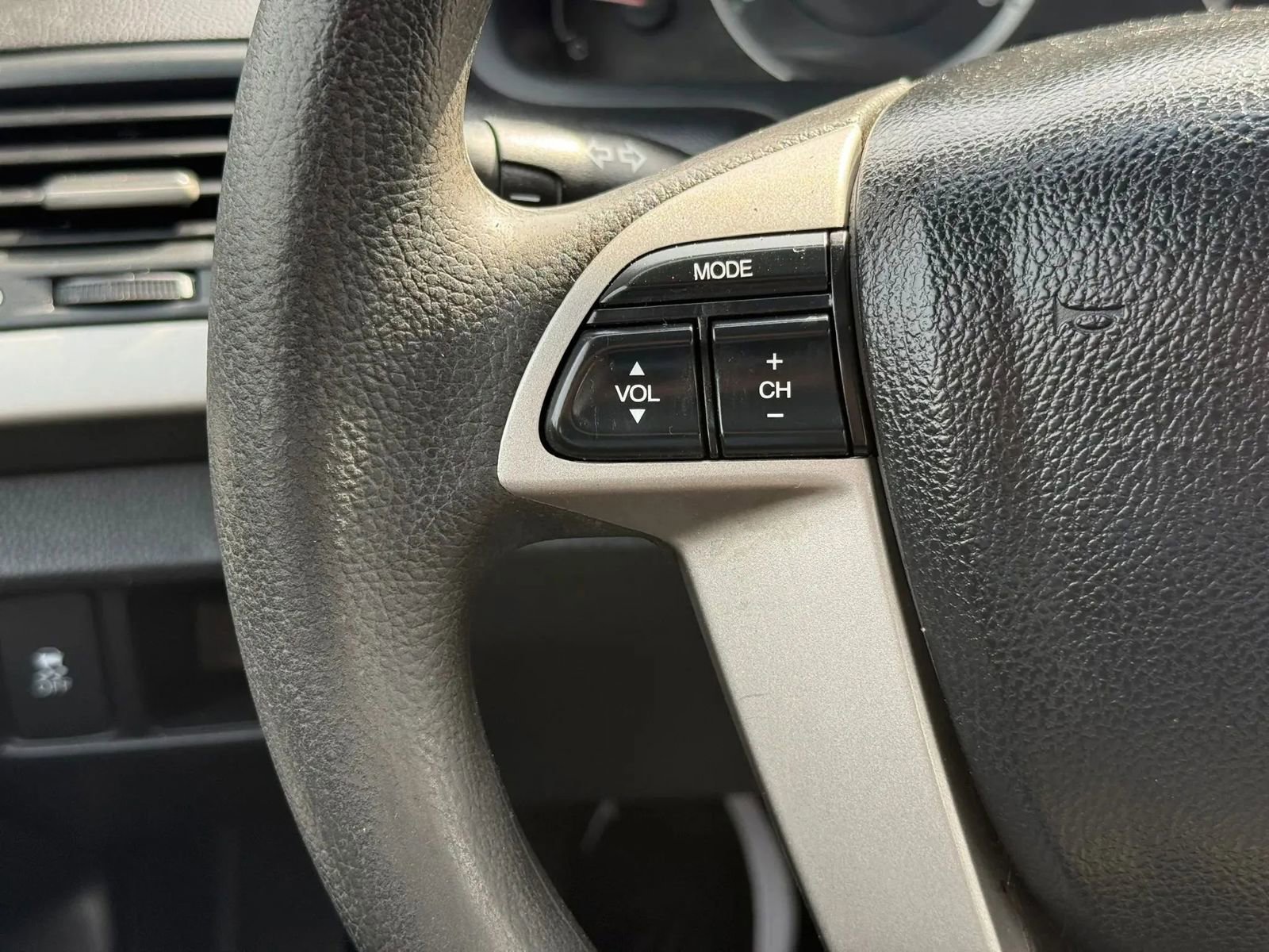 Used 2011 Honda Accord LX image 19