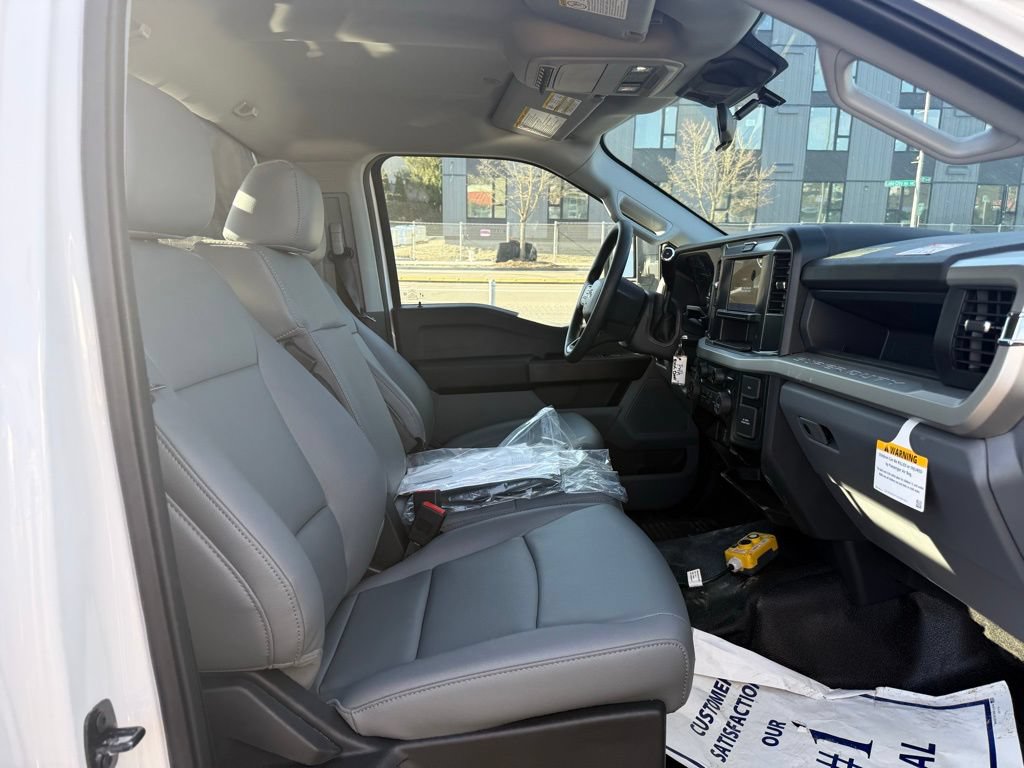 New 2025 Ford F450 XL w/ XL Chrome Package AWD/4WD image 19