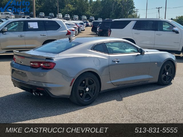 Used 2021 Chevrolet Camaro LT RWD image 5