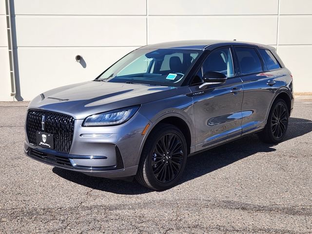 New 2025 Lincoln Corsair AWD w/ Equipment Group 101A image 3