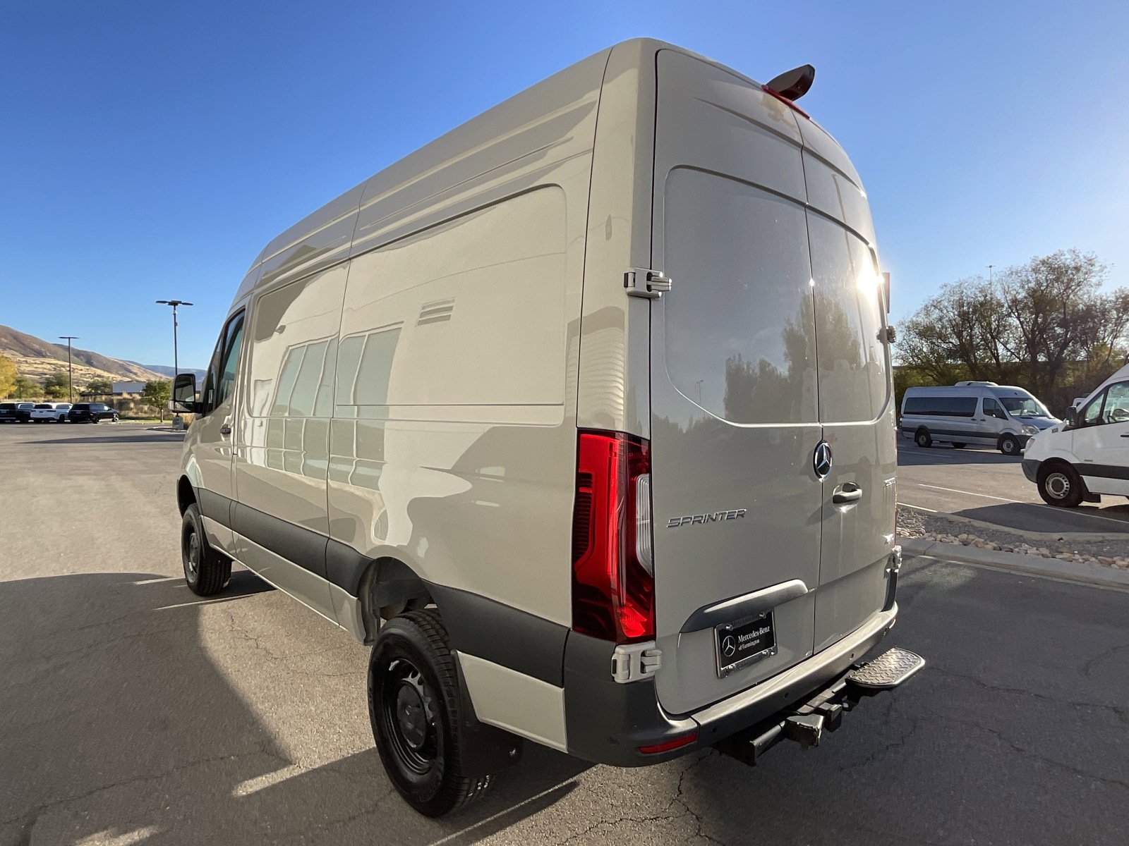 Used 2025 Mercedes-Benz Sprinter 2500 image 11