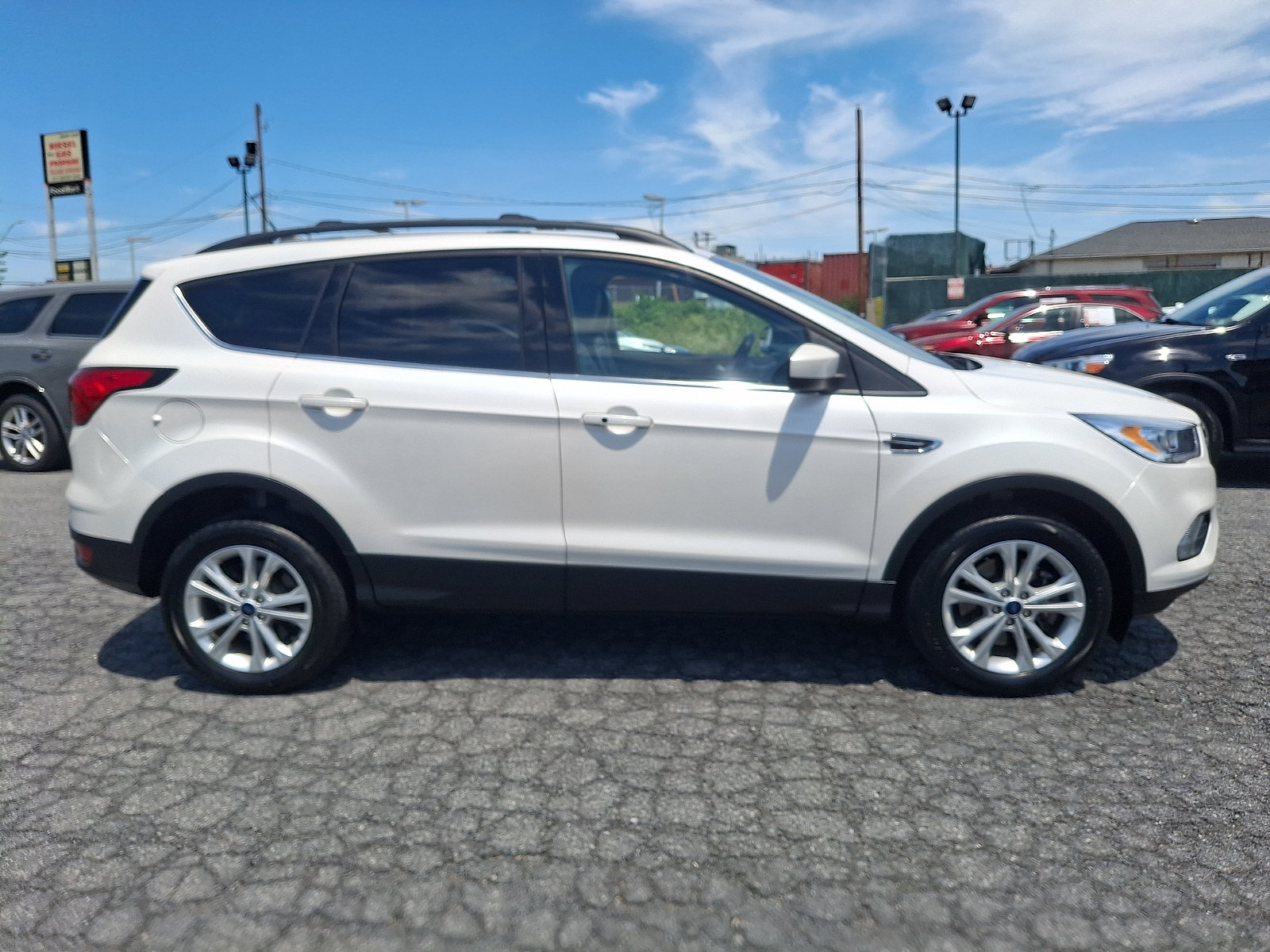 Used 2019 Ford Escape SEL AWD/4WD image 7