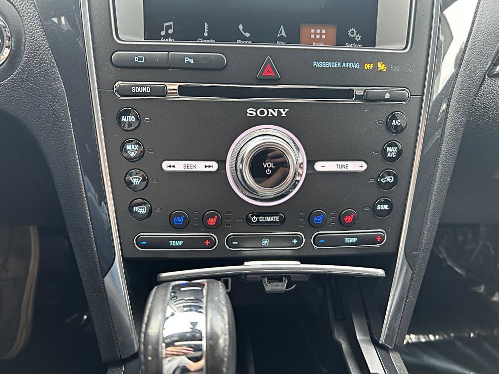 Used 2018 Ford Explorer Sport w/ Equipment Group 401A AWD/4WD image 18