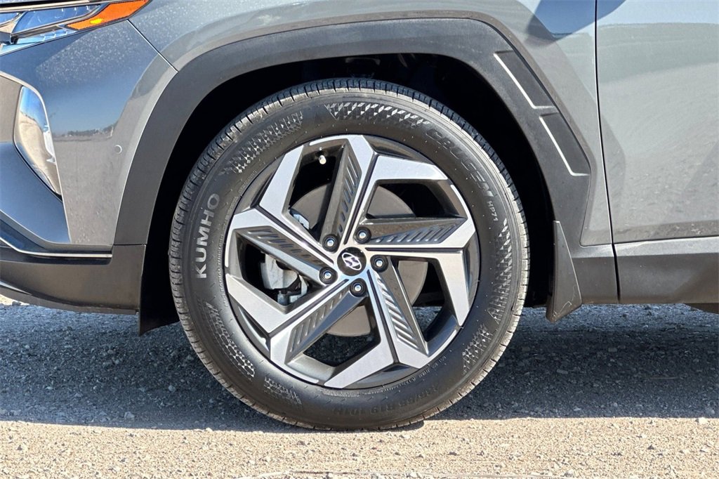 Used 2024 Hyundai Tucson Limited image 29