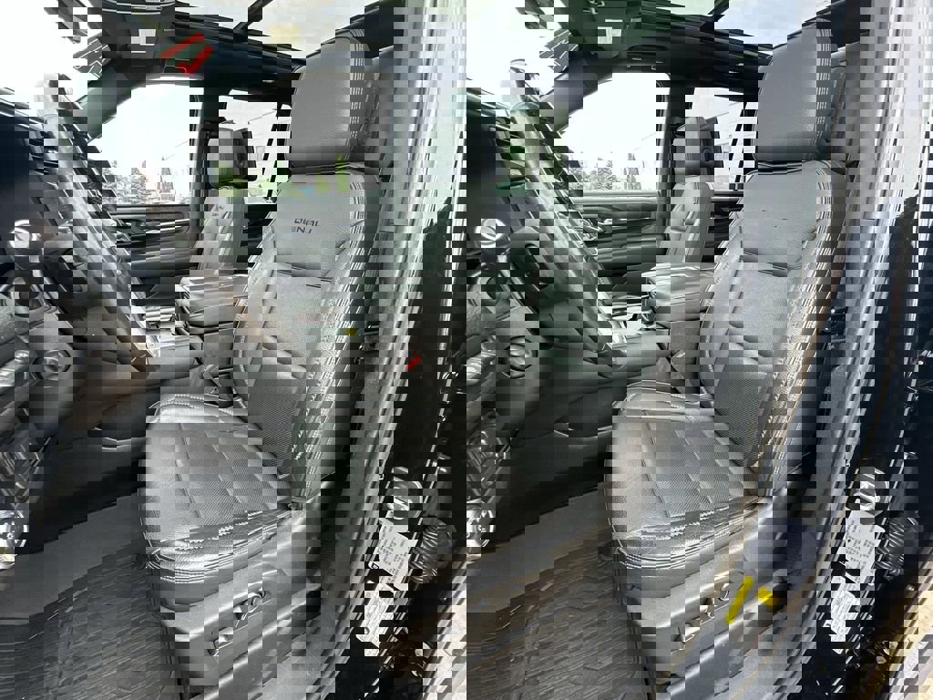 Certified 2021 GMC Yukon Denali w/ Denali Ultimate Package image 21