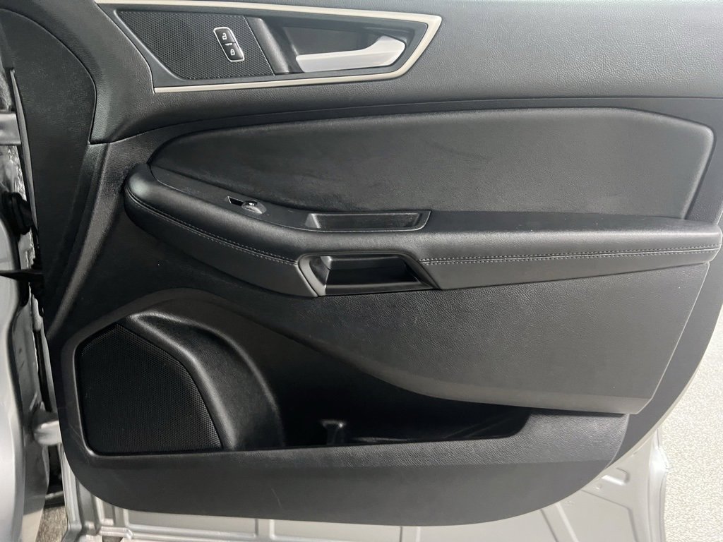 Used 2024 Ford Edge SEL image 59