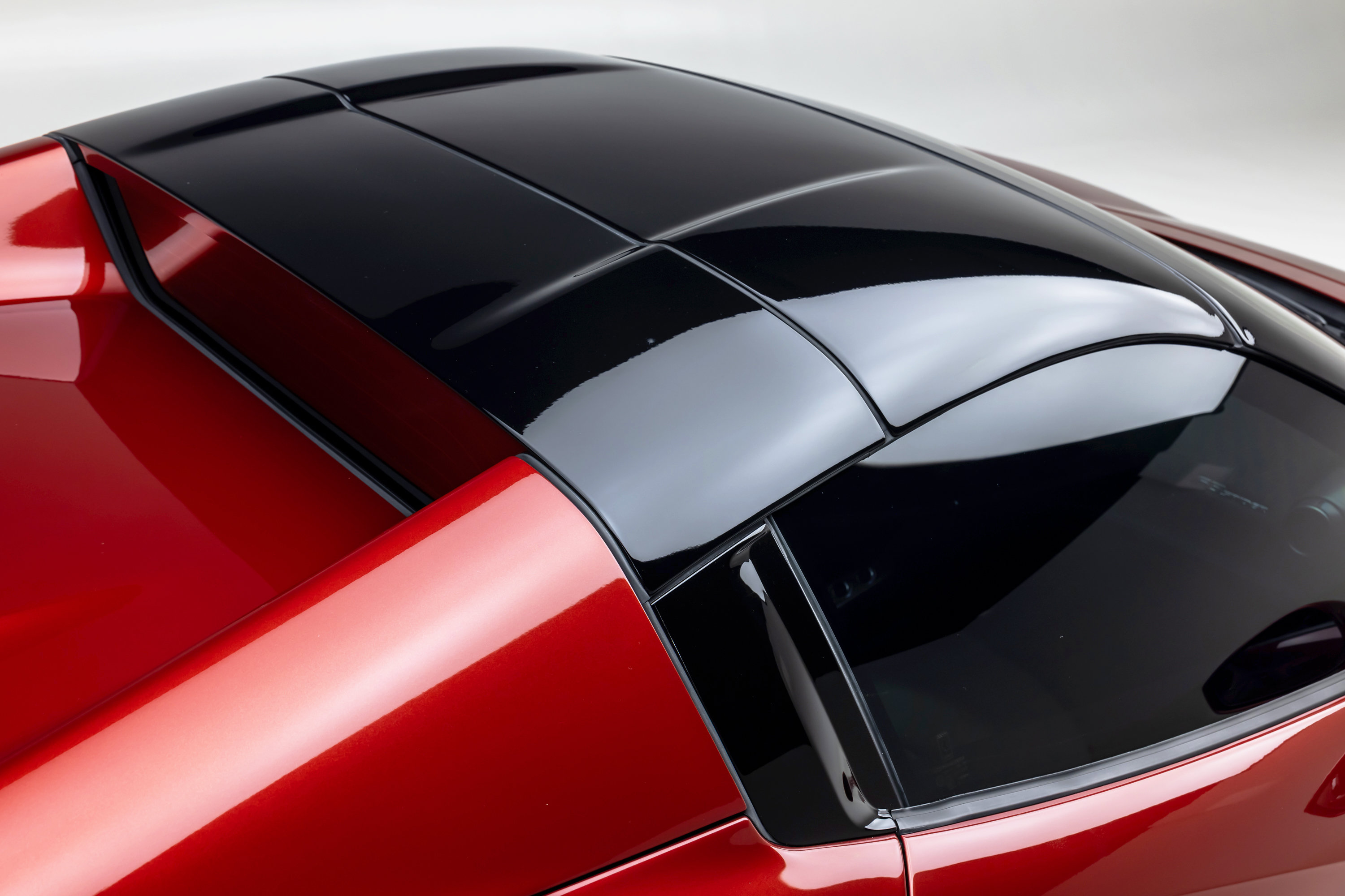 Certified 2022 Ferrari F8 Tributo RWD image 36