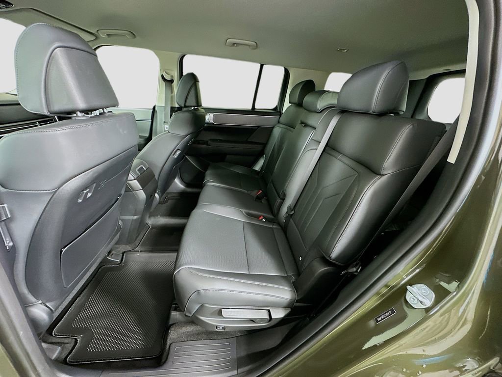 New 2026 Hyundai Santa Fe SEL FWD image 16