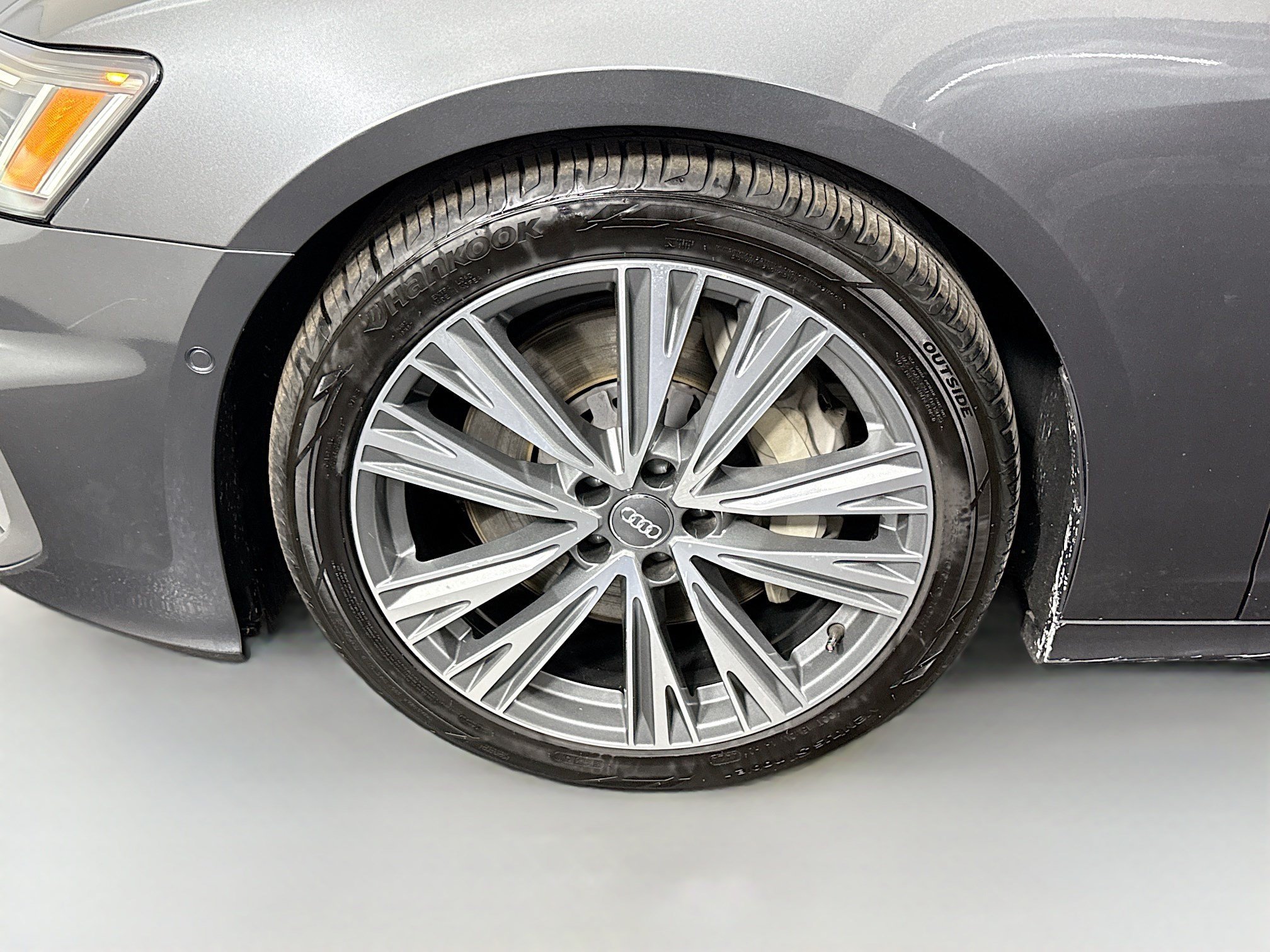 Used 2019 Audi A6 3.0T Premium Plus w/ Premium Plus Package AWD/4WD image 38