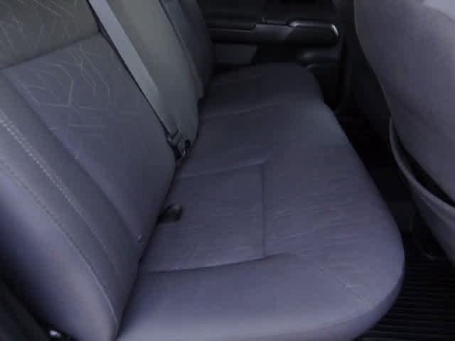 Used 2018 Toyota Tacoma TRD Sport AWD/4WD image 10