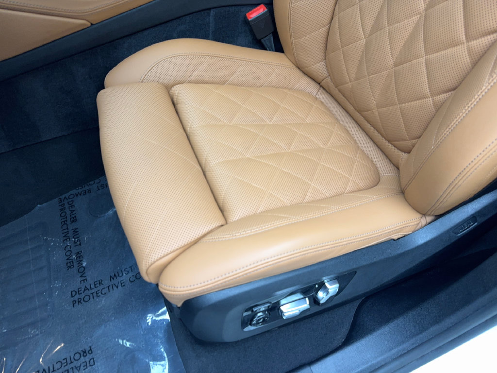 Used 2026 BMW X6 xDrive40i AWD/4WD image 32