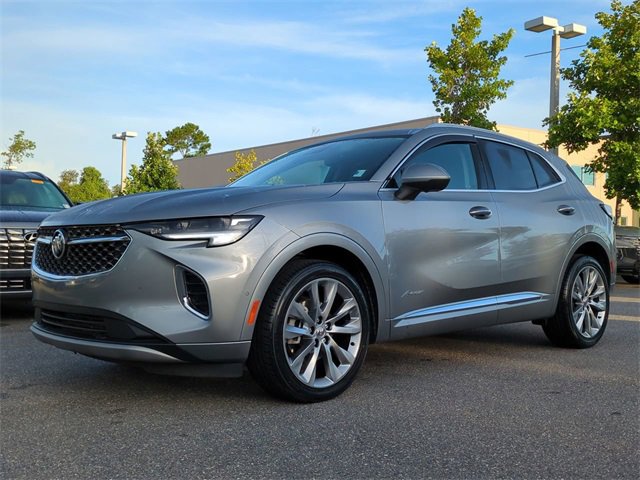 Used 2023 Buick Envision Avenir image 2