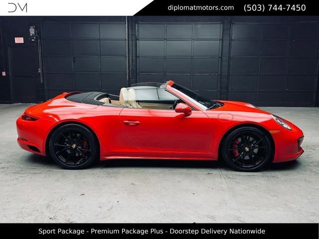 Used 2018 Porsche 911 Carrera 4S AWD/4WD image 9