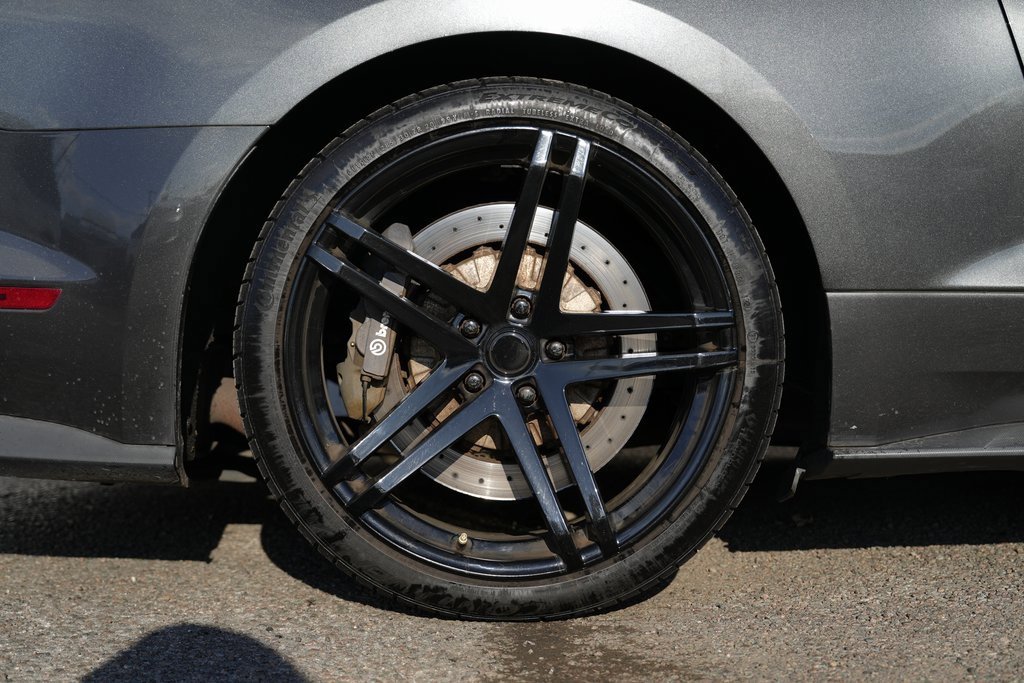 Used 2017 Ford Mustang Shelby GT350 image 9