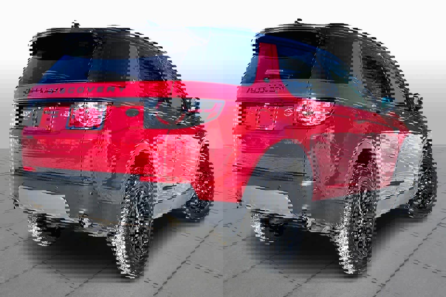 Used 2017 Land Rover Discovery Sport HSE image 13