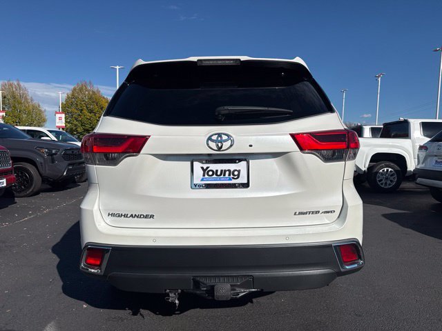 Used 2019 Toyota Highlander Limited AWD/4WD image 5