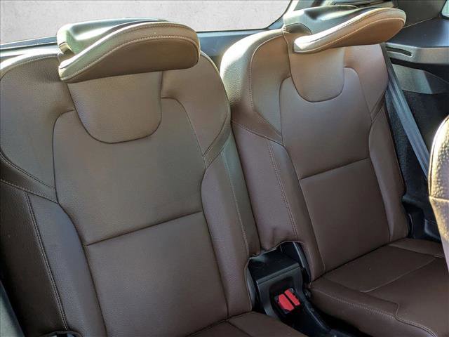 Used 2022 Volvo XC90 T6 Momentum w/ Advanced Package image 21