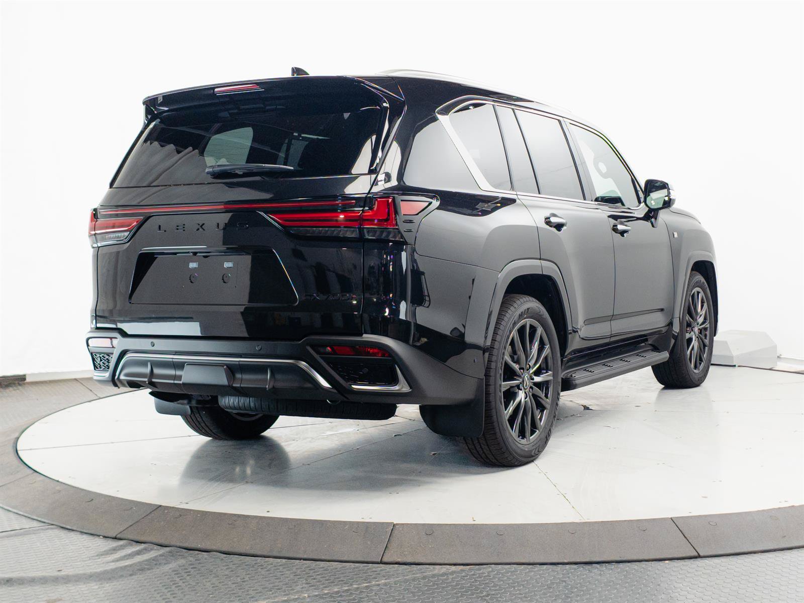 New 2026 Lexus LX 700h F Sport AWD/4WD image 13