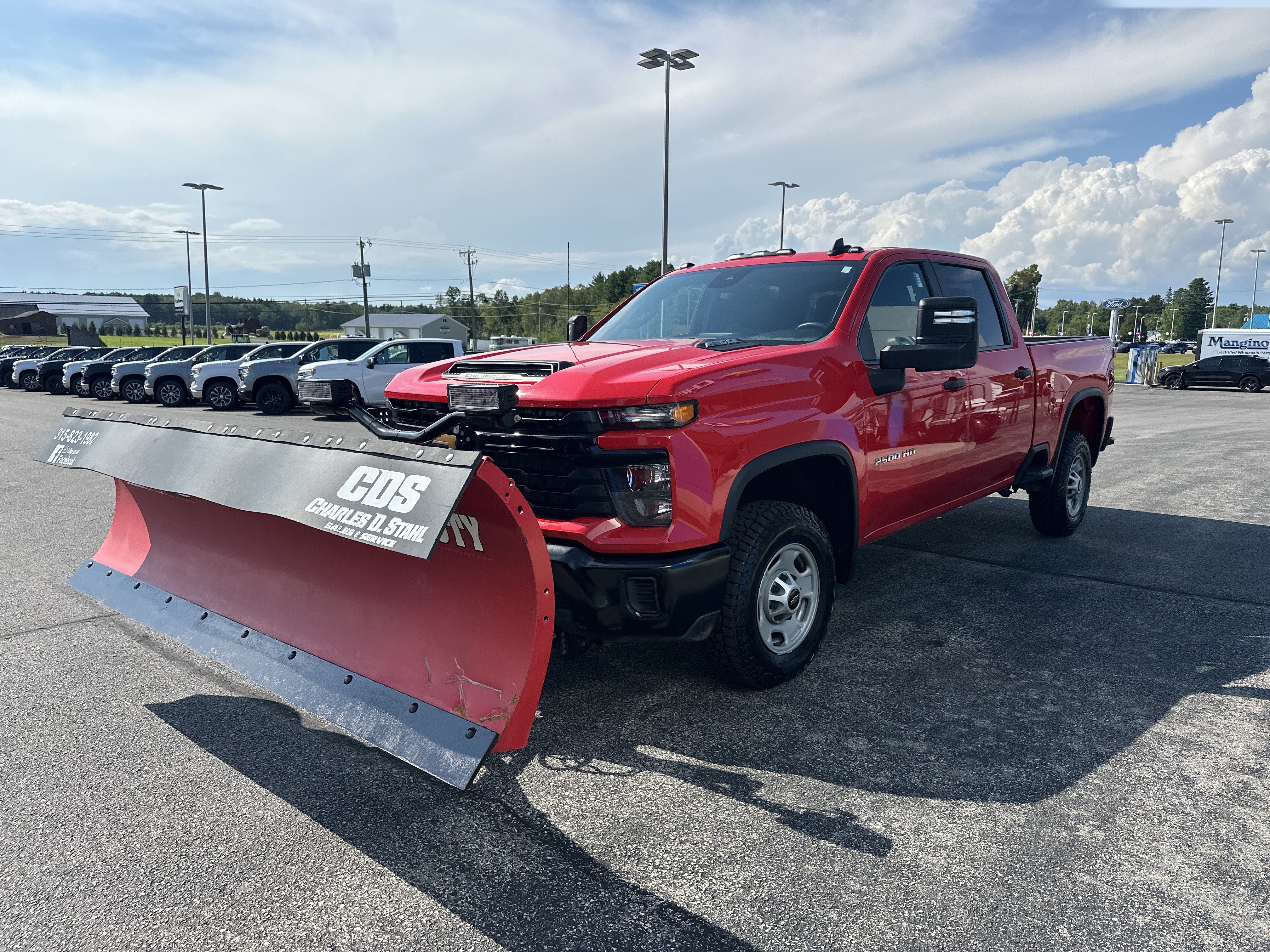 Certified 2025 Chevrolet Silverado 2500 W/T w/ WT Convenience Package AWD/4WD image 4