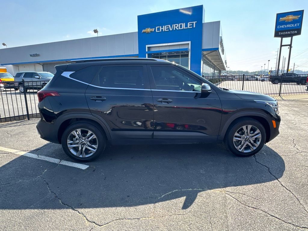 Used 2023 Kia Seltos S FWD image 5