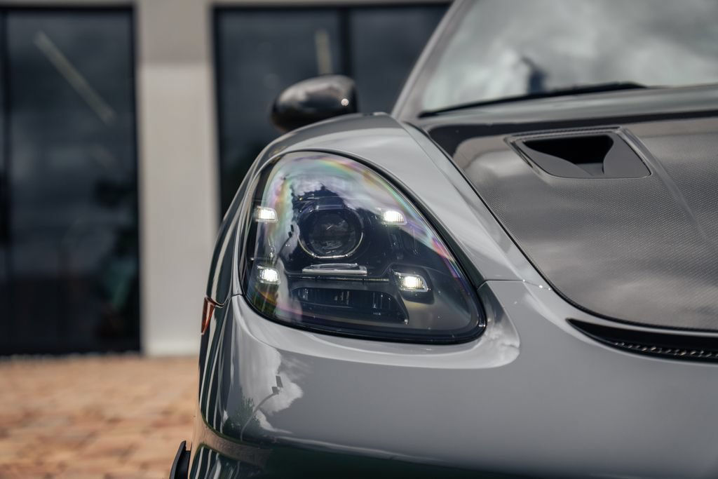 Used 2023 Porsche 718 Cayman GT4 RS RWD image 9