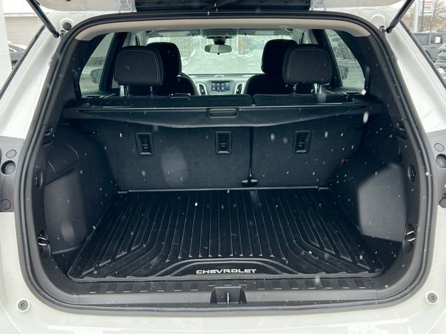 Used 2024 Chevrolet Equinox LT image 32