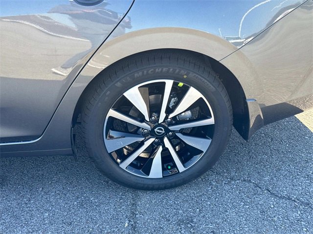 New 2025 Nissan Sentra SV w/ SV Premium Package image 11