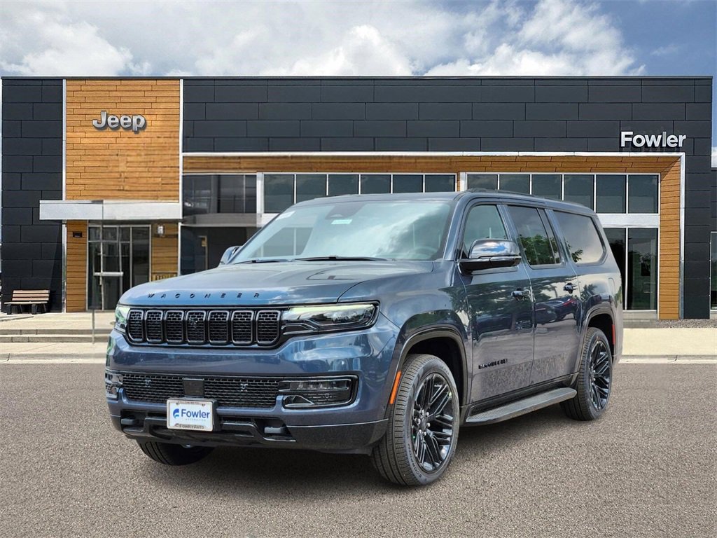 New 2025 Jeep Wagoneer L Series II w/ Convenience Group I