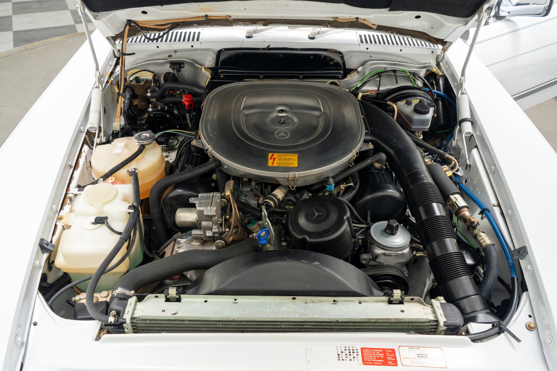 Used 1987 Mercedes-Benz 560 SL image 12