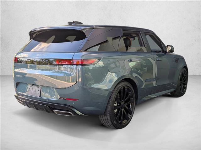 Certified 2026 Land Rover Range Rover Sport Dynamic SE AWD/4WD image 5