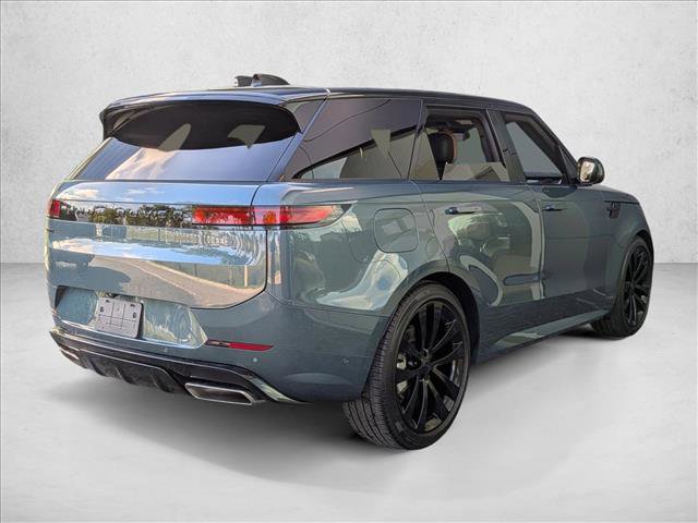 Used 2026 Land Rover Range Rover Sport Dynamic SE AWD/4WD image 5