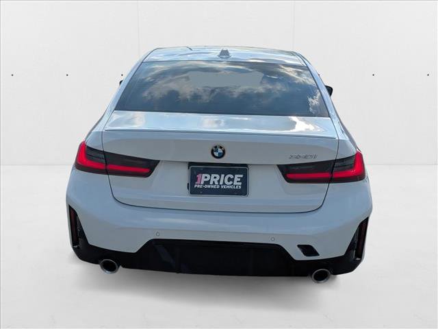 Used 2023 BMW 330i Sedan w/ M Sport Package image 7