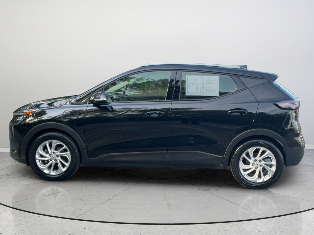 Certified 2023 Chevrolet Bolt EUV LT w/ Driver Confidence Package FWD image 10