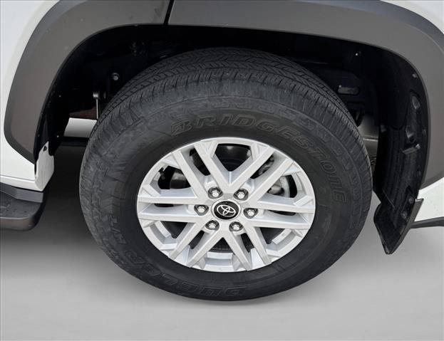 Certified 2023 Toyota Sequoia SR5 w/ SR5 Premium Package AWD/4WD image 9