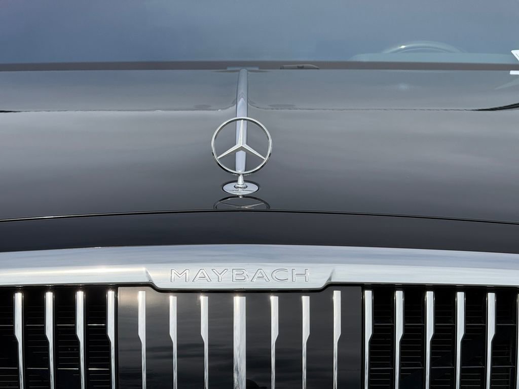 Used 2024 Mercedes-Benz Maybach S 580 4MATIC image 41