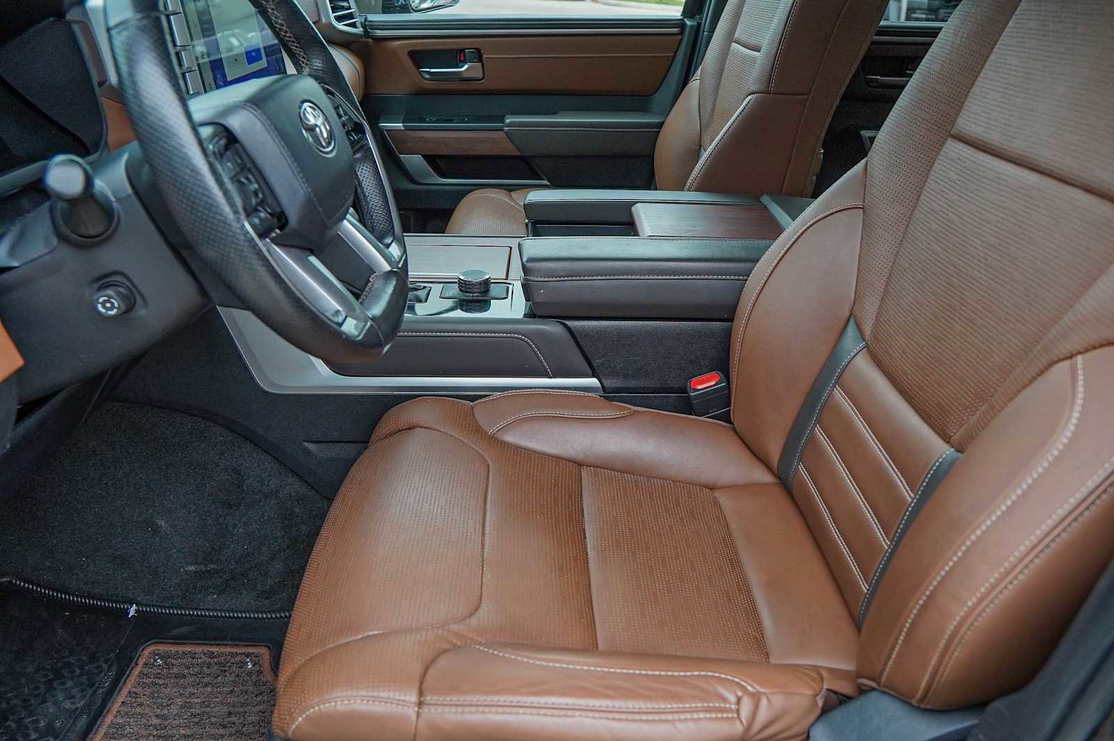 Used 2023 Toyota Tundra 1794 Edition image 10