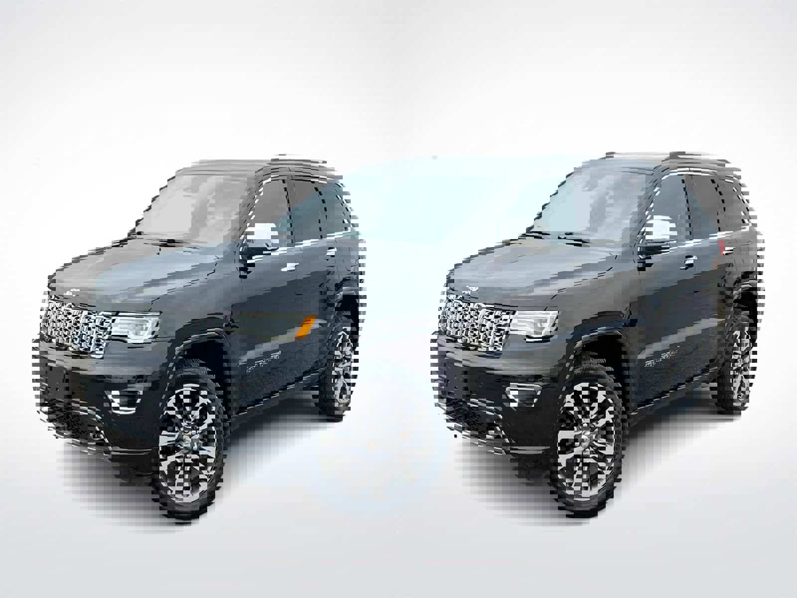 Used 2017 Jeep Grand Cherokee Overland w/ Jeep Active Safety Group image 9