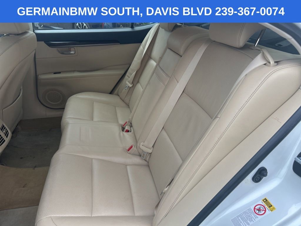 Used 2013 Lexus ES 350 w/ Luxury Pkg FWD image 23